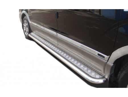 Пороги с накладным листом d53
